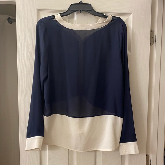 a.maglia blue and white blouse - Picture 2 of 3